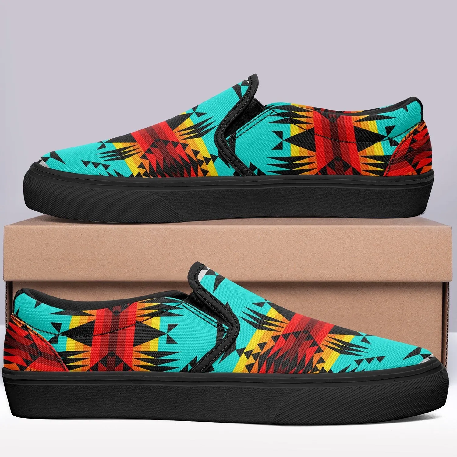 Between the Mountains Otoyimm Kid's Canvas Slip On Shoes