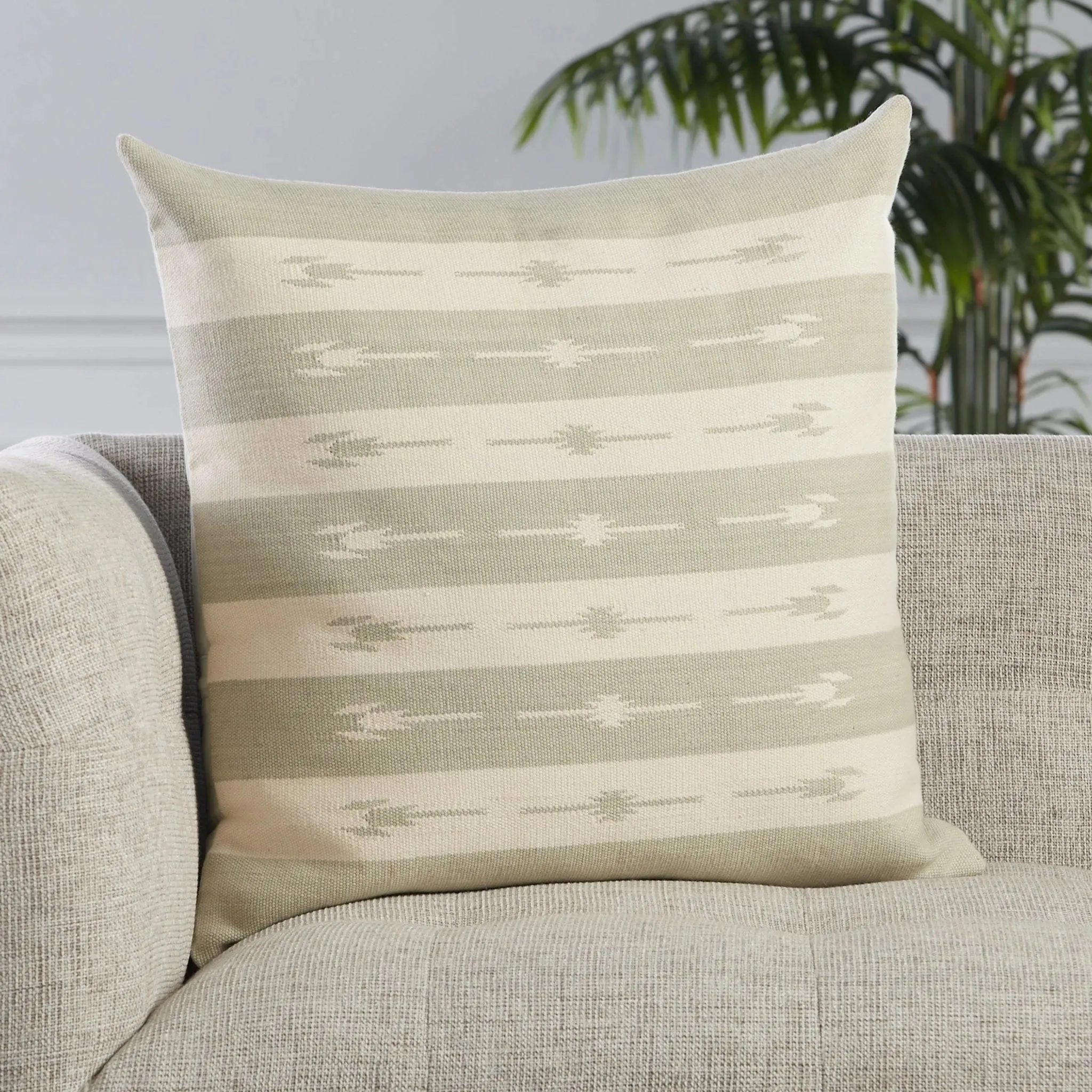 Emani EMN01 Light Grey/Cream Pillow