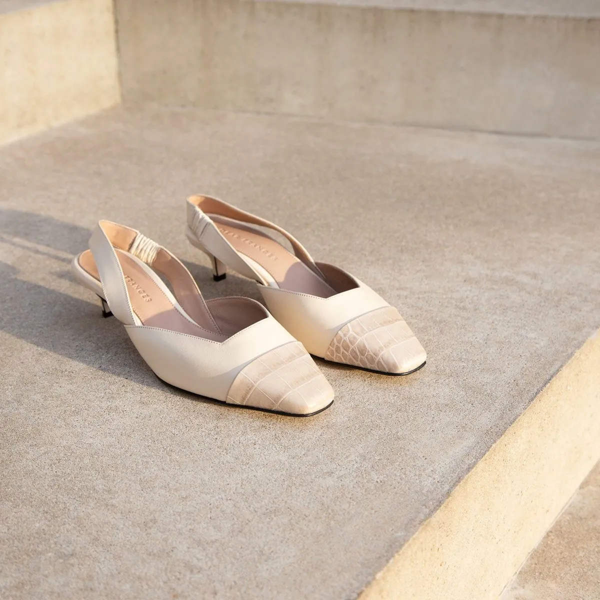 North Slingback, Cream